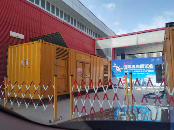 平南出租发电机-柴油发电机和汽油发电机哪个更好一些？
