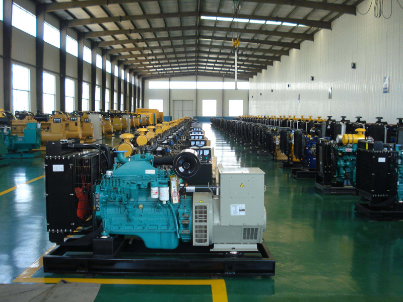 平南租赁发电机-柴油发电机组冒蓝烟、冒黑烟、冒白烟故障分析