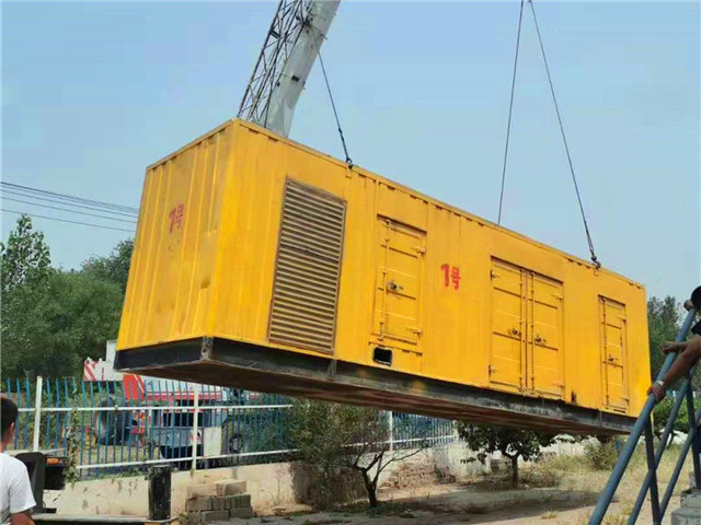 平南300KW柴油发电机组油耗是多少?